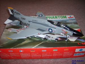 Image not found :F-4B/J Phantom II (Phantom letters in green)