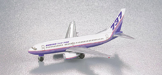Image not found :Boeing 737-700 Boeing House Colors