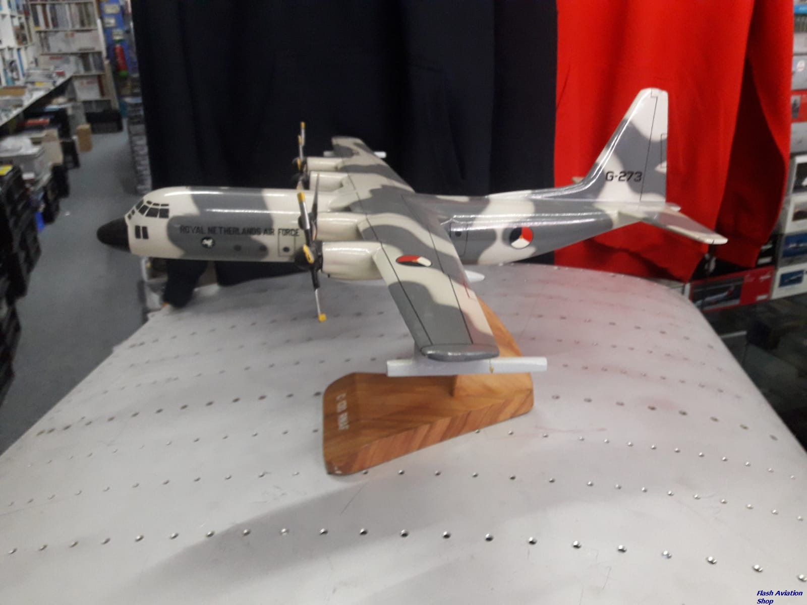 Image not found :Lockheed C-130 KLu G-273