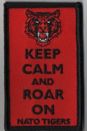 Image not found :KEEP CALM AND ROAR ON (TIJGERKOP) (ROOD/ZWART)